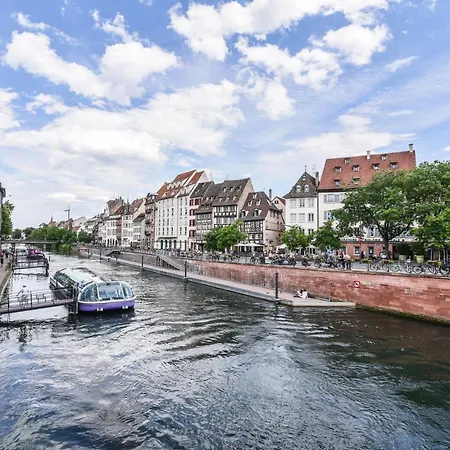 La Petite Cathedrale Sejour De 30 Jours Ou * Estrasburgo